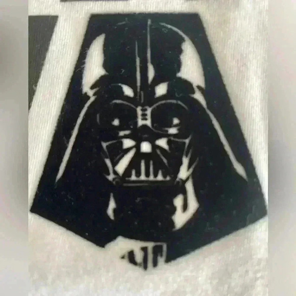 Star Wars T-shirt - Picture 6 of 13